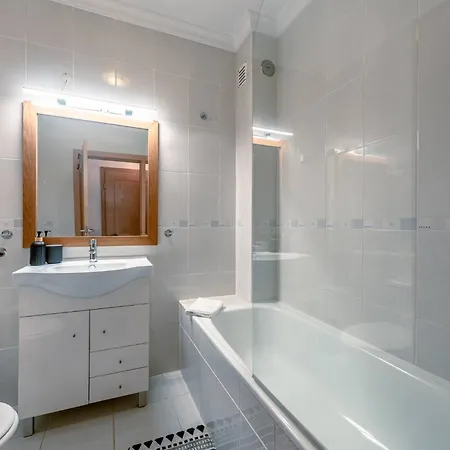 Seaescape Hideaway - Comfortable & Cozy 포티마오