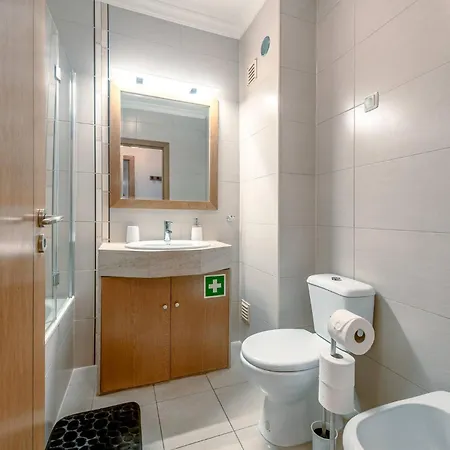 Seaescape Hideaway - Comfortable & Cozy