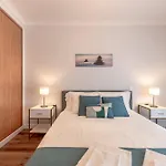 Seaescape Hideaway - Comfortable & Cozy شقة بورتيماو